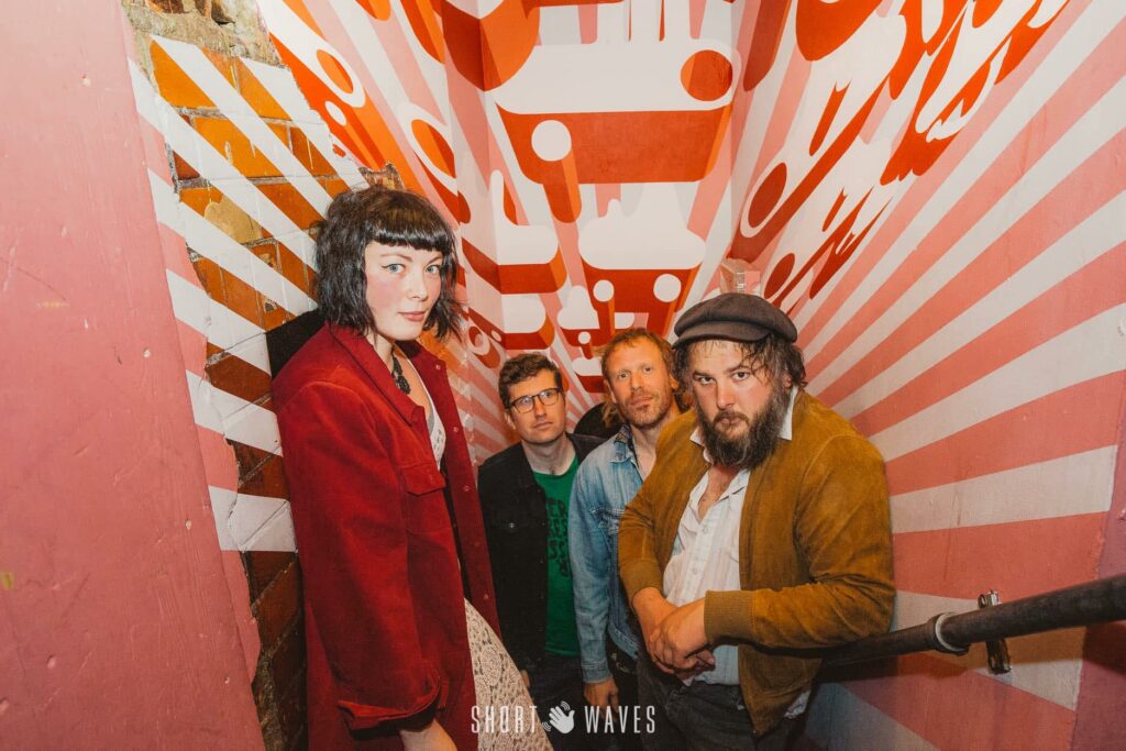 ROCKwell UnScene Takes A Dip Into The World of Psychedelic Rock | JAPANESE TELEVISION